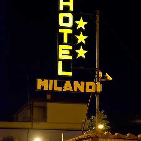 Milano 3*